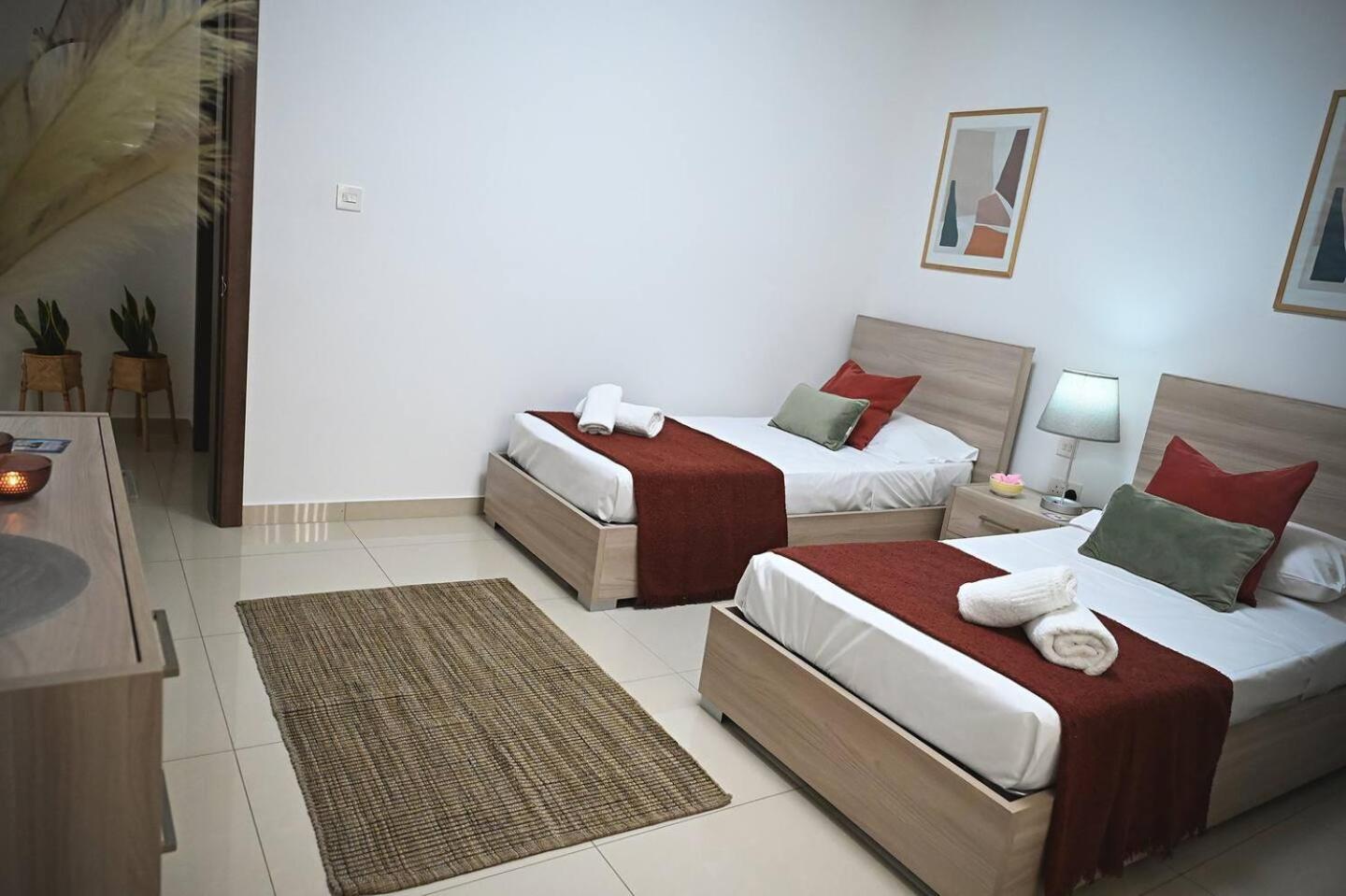 Fl 2 Ta'Lonza Luxury With Hot Tub By Homely Mellieħa Екстериор снимка