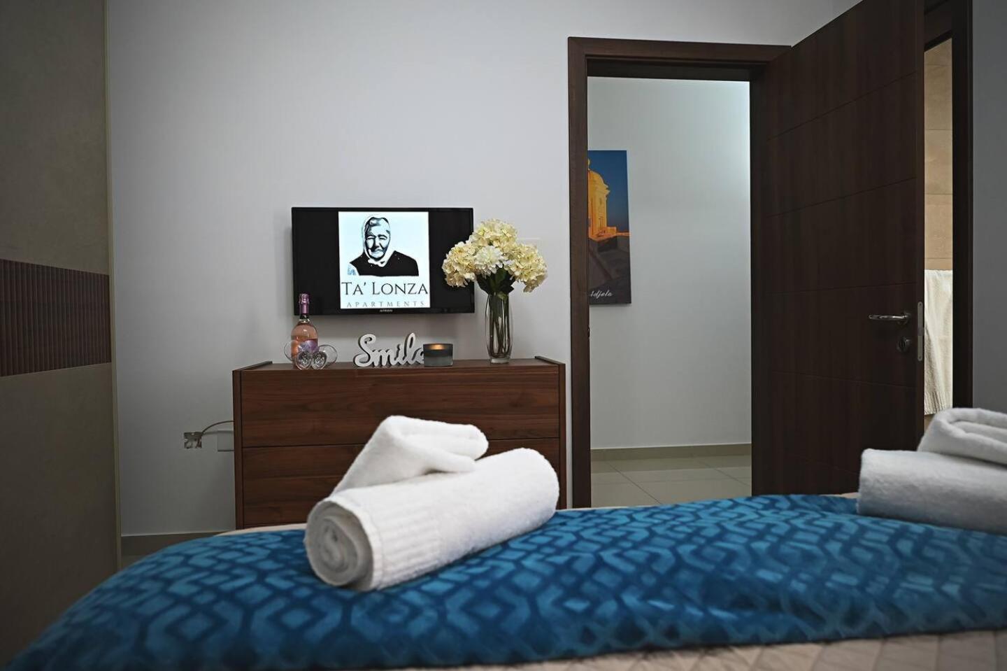 Fl 2 Ta'Lonza Luxury With Hot Tub By Homely Mellieħa Екстериор снимка