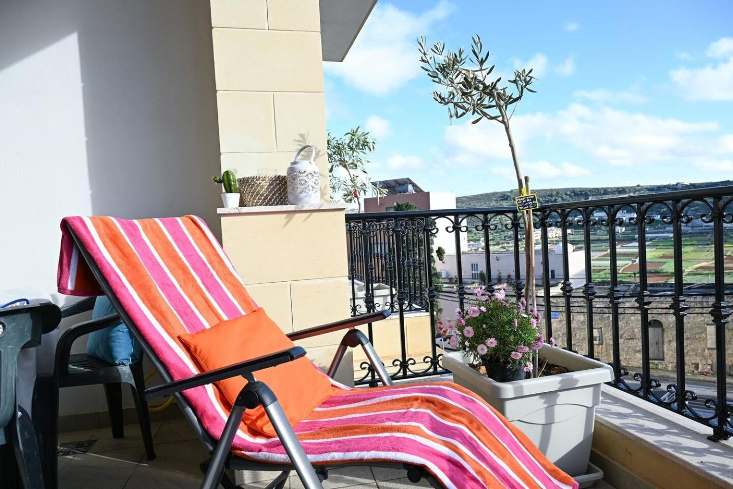 Fl 2 Ta'Lonza Luxury With Hot Tub By Homely Mellieħa Екстериор снимка